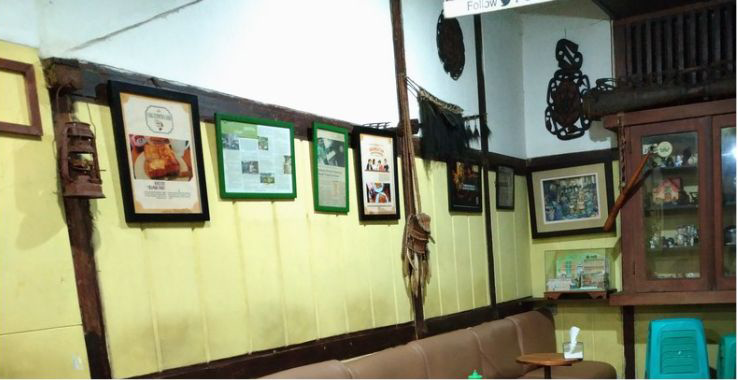 Interior Roti Gempol